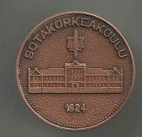 Sotakorkeakoulu 1924  - mitali 35 mm kotelossa