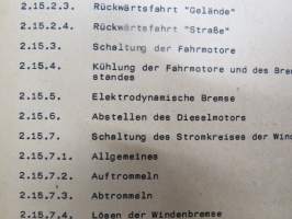 A 052/1/117 Universalpioniermaschine DOK-M Beschreibung und Nutzung -itäsaksalainen pioneerijoukkojen traktorin / työkoneen tekniset ominaisuudet ja käyttöohjeet