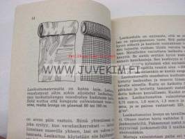 Rakennamme muoviveneen