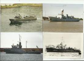 Sota yms laivoja - laivavalokuva  valokuva n 9x13 cm 4 kpl
