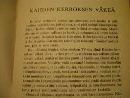 suomi maailma kristityt  vakitan tarjous helposti paketti. ..S ja  M KOKO   19x36 x60 cm paino 35kg  POSTIMAKSU  5e.