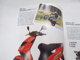 Piaggio mopot ja skootterit NRG, Typhoon, Zip, Zip SP, Sfera, Free, Vespa ET4, Vespa PX125 / PX200, Hexagon 125 -myyntiesite / sales brochure