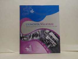 Uunosta välkyksi - Oulun yliopiston ylioppilaskunta vuosina 1959-2009