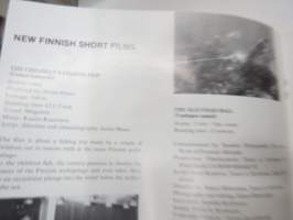 Finland - Filmland - Film in Finland 1976 / Cinema en Finlande 1976 / Film in Finnland 1976, monikielinen suomalaisen elokuvan vientiesittelykirja