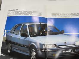 Renault 21, 21 Nevada 1992 -myyntiesite / sales brochure