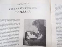 Nuorisoseuraväen Joulu 1955 -joululehti, Itsekasvatuksen päämäärä, Santeri Alkio, Kanteleensoittaja Kreeta Haapasalo, Suur-Suvipäivien kansantanhuja -värikuva, ym.