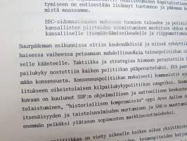 Reaganismi ja Suomen talous- ja sosiaalipolitiikka (Tiedonantaja / SKP)