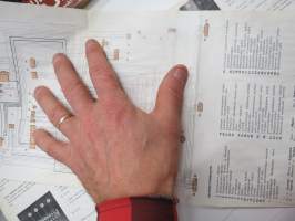 Fiat - Omistajan käsikirja / Instruktionsbok -käyttöohjekirja