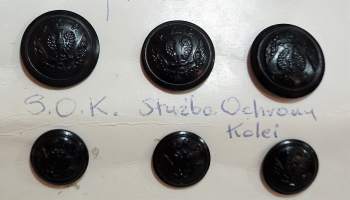 S.O.K Stuzba Ochony Kolei erä 6 kpl bakeliittia  - virkapuvun nappi  poliisi
