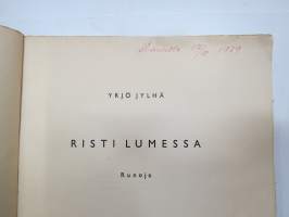 Risti lumessa - runoja