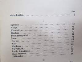 Risti lumessa - runoja