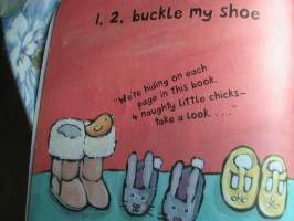 one,two,bukle my shoe.vakitan tarjous helposti paketti 19x36 x60 cm paino 35kg 5e