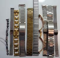 Vanhoja käytettyjä metallisia kellorannekkeita n 10 kpl erä - kellon ranneke vintage