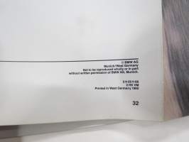 BMW 518i, 520i, 525i, 528i, 535i 1985 -myyntiesite / sales brochure in finnish