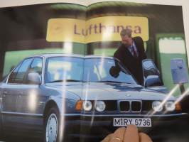 BMW 520i, 525i, 530i, 535i 1988 -myyntiesite / sales brochure in finnish