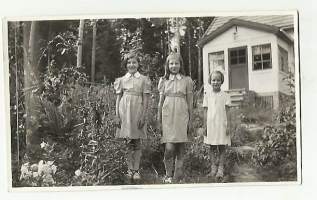 Flickorna i Kårlax 1948   9x14 cm