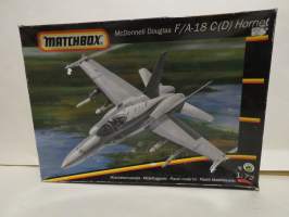 McDonnell Douglas F/A-18 C(D) Hornet 1:72