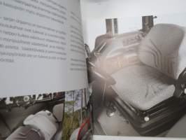 Valtra A-sarja A 72, A 82, A 92 -myyntiesite / sales brochure