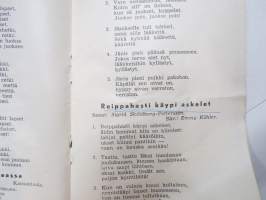 Hauskaa pikkujoulua  - Fazer -lauluvihko, tilaa osallistujien nimikirjoituksille ja tervehdyksille -christmas songs in finnish