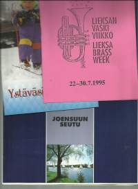 Yli puoli kiloa matkailuesitteitä Pohjois-Karjalasta - matkailuesite 1990-luku