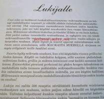 Maukasta mikrolla  Täydelliset ohjeet aamupalasta juhlaillalliseen