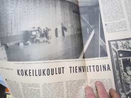 Viikko-Sanomat 1960 nr 7, 12.2.1960, Piispa Martti Simojoki, Kokeilukoulut tienviittoina, Algerian kapina, Davos MM-luistelut, Tarvaspää museoksi, ym.