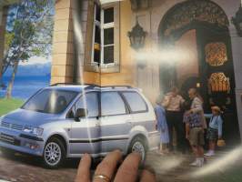 Mitsubishi Space Wagon 1999 -myyntiesite / sales brochure