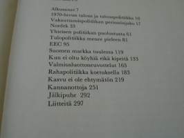 MAUNO KOIVISTO, VÄÄRÄÄ POLITIIKKAA , VAKITA.N tarjous helposti s-m koko  paketti 19x36 x60 cm paino 35kg 5e