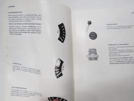 Volvo F82S, F83S -käyttöohjekirja / operator´s manual in finnish