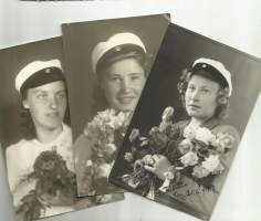 Sota-ajan ylioppilaita  - valokuva 3 kpl
