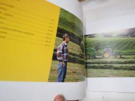John Deere traktori 5-sarjan mallistot 70 - 100 hv (51-74 kW) -myyntiesite / tractor brochure