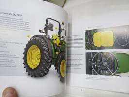 John Deere traktori 5-sarjan mallistot 70 - 100 hv (51-74 kW) -myyntiesite / tractor brochure