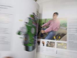 John Deere traktori 5-sarjan mallistot 70 - 100 hv (51-74 kW) -myyntiesite / tractor brochure
