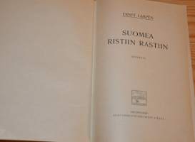 Suomea ristiin rastiin