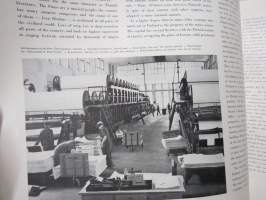 Trade and industry of Finland in word and pictures / Suomen talouselämää sanoin ja kuvin / Finlands näringsliv i ord och bild / Das Wirtschaftleben Finlands in