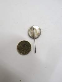 Jousimies horoskooppimerkki -1960-luvun alun neulamerkki / pin