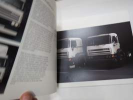 DAF 2300 Turbo, 2700 ATi -myyntiesite / truck sales brochure, in finnish