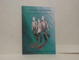 Tekstien pyörityksessä, 2009. Tekstitaitoja alakoulusta yliopistoon