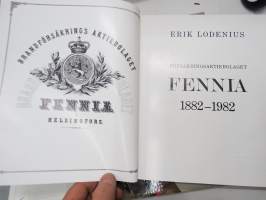 Försäkringsaktiebolaget Fennia 1882-1982 - omassa alkuperäisessä säilytyskotelossaan, ruotsinkielinen, graafinen ulkoasu Erik Bruun