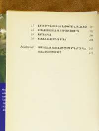 Ajelulla Albertin kanssa - Matka Amerikan halki Einsteinin aivot takakontissa