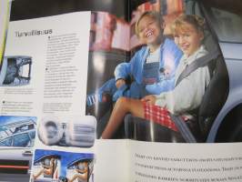 Hyundai Trajet 2001 -myyntiesite / sales brochure