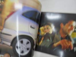 Nissan Almera Tino 2004 -myyntiesite / sales brochure