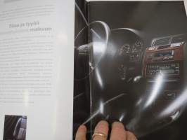 Nissan Maxima QX 1999 -myyntiesite / sales brochure