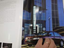 Nissan Maxima QX 1999 -myyntiesite / sales brochure