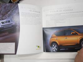 Nissan mallisto 2005 -myyntiesite / sales brochure