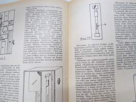 Harrastelija 1951 nr 6-7, 4. Hiilimikrofoni, Helikopteria rakentamaan, Puutarhahara, H0 makuuvaunu, Laivojen hautausmaa, Filmauskoneen rakentaminen, ym.