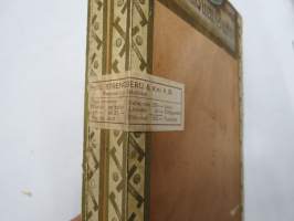 Privilegio - Buen Marca - Claro - Strengberg -sikarilaatikko / cigarr box