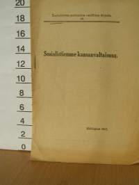 sosialistiemme kansanvaltaisuus. VAKITA.N tarjous helposti paketti koko   19x36 x60 cm paino 35kg 5e