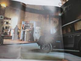 Suzuki Vitara -myyntiesite / sales brochure, in finnish