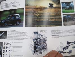 Suzuki Vitara -myyntiesite / sales brochure, in finnish